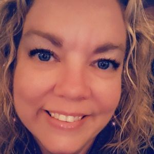 Meet your Posher, Lindsey